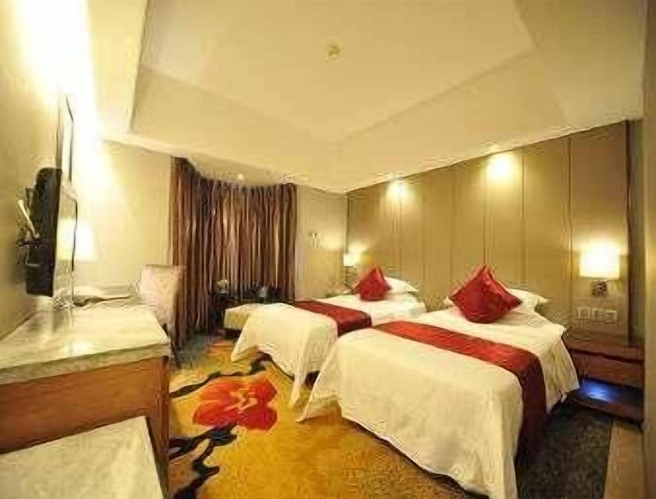 Ramada Hotel Сямън Екстериор снимка